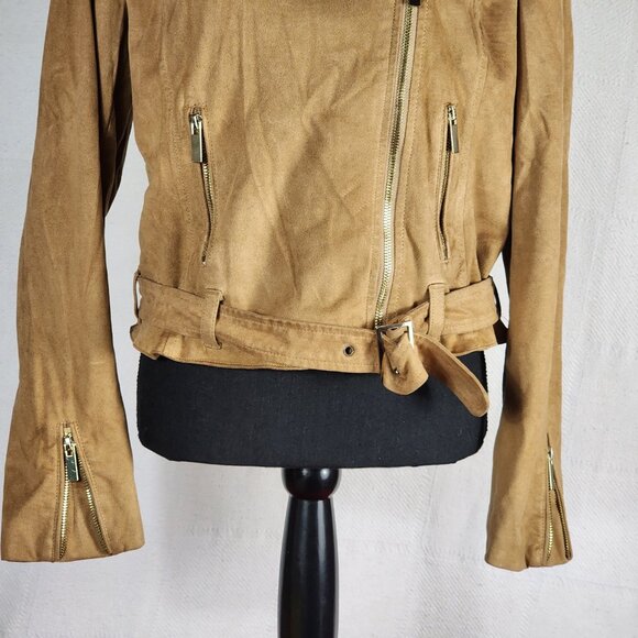 Wildflower Tan Poly Faux Suede Belted Cropped Moto Jacket with Gold Accents Sz M - Picture 7 of 16